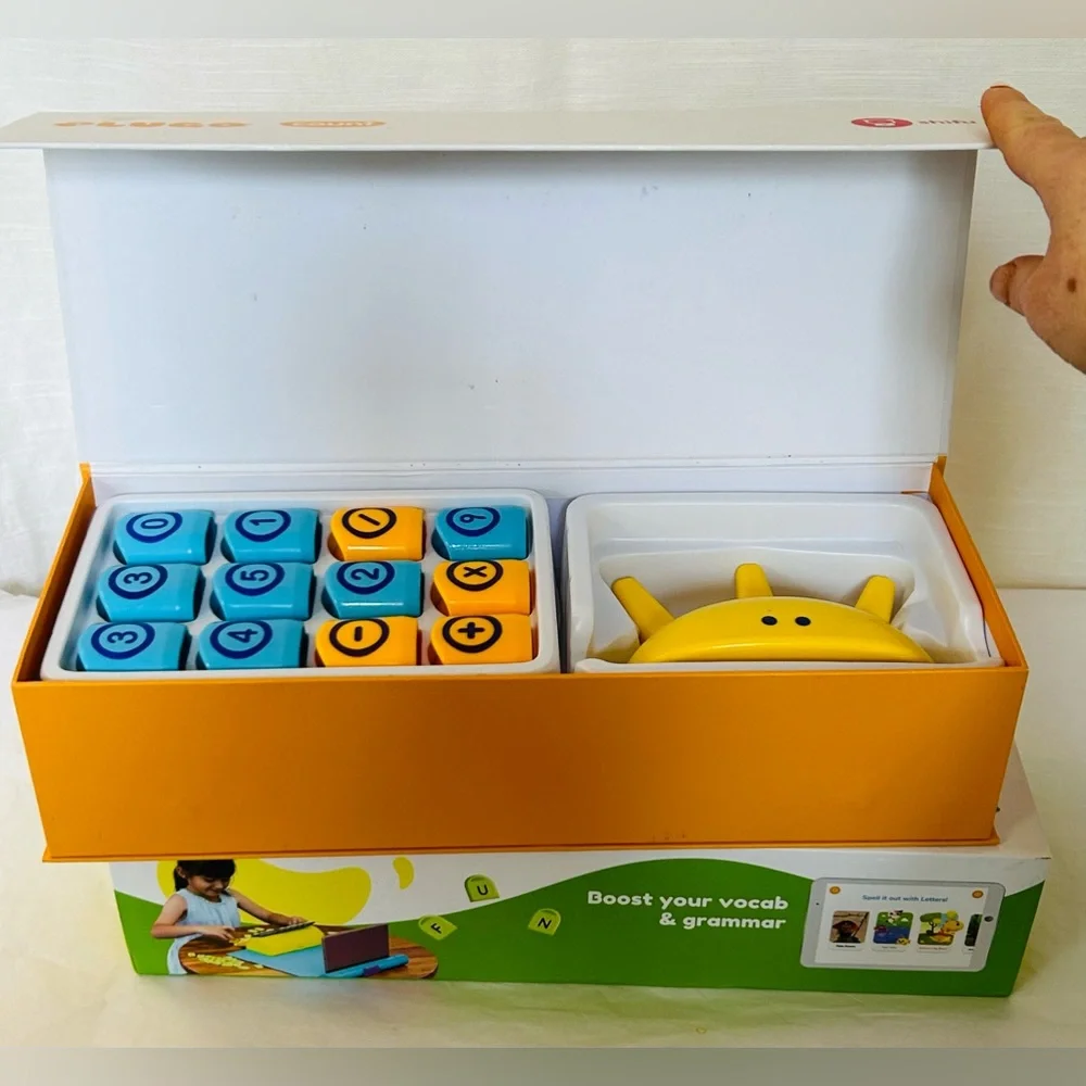 PlayShifu by JOURNEYS Plugo Letters and Count‎ Word Play and Math Kit